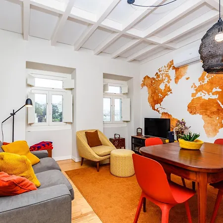 Casa Do Mapa - Work And Play Family Getaway Apartment Lisbon