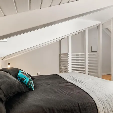Modern Duplex Near Jeronimos & The Tagus - Belem, *